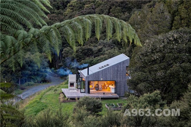 简约的新西兰乡村小屋,独享山野风光